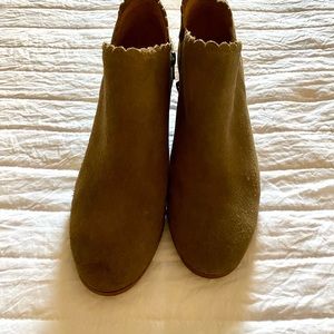 Jack Rogers suede booties - ankle boots- size 9. Used with  minor signs of wear.
